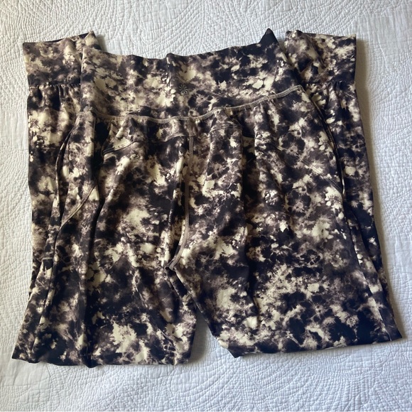 Athleta salutation jogger • small • brown/black tie dye print - Picture 3 of 5